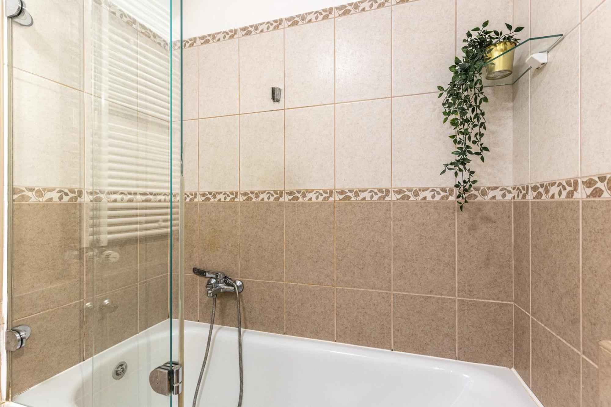 Gozsdu White Raven Residence 305 Budapest Kültér fotó